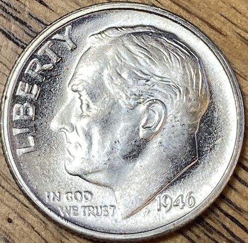 1946S FRESH FROM THE ROLL Roosevelt dime in UNCIRCULATED condition