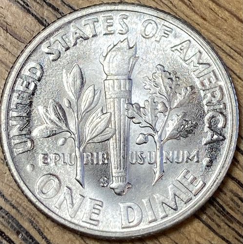1946S FRESH FROM THE ROLL Roosevelt dime in UNCIRCULATED condition