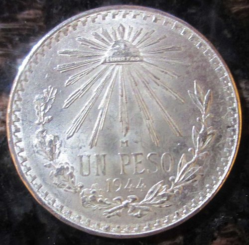 1944 Mexican Silver 1 Peso Silver Cap and Ray **BRILLIANT UNCIRCULATED**