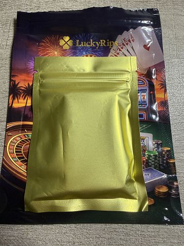 "Area 51" Lucky Rips 5oz Silver Bar with 7.5g gold