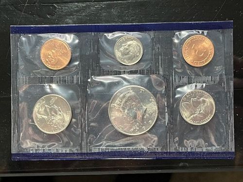 1997 P&D Uncirculated Mint Set - 10 Coins In Original Packaging