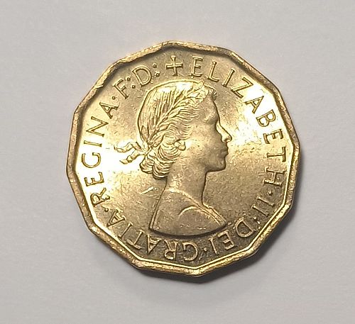 1967 Great Britain 3 Pence BU KM-900