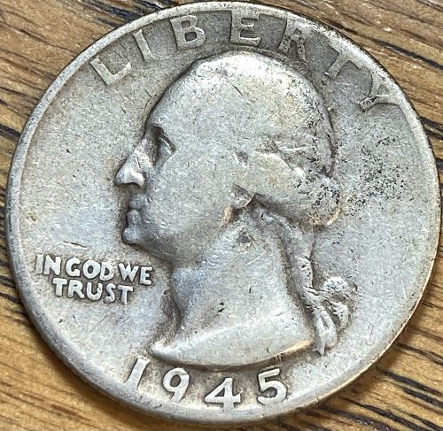1945D Washington quarter VERY GOOD condition