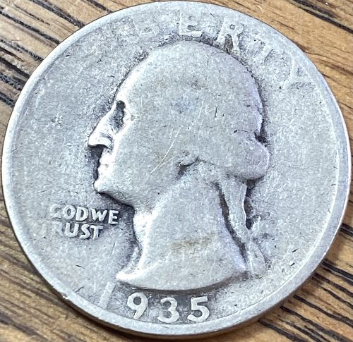1935D Washington quarter ALMOST GOOD condition