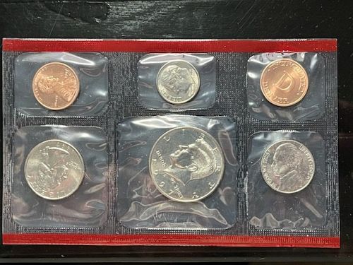 1997 P&D Uncirculated Mint Set - 10 Coins In Original Packaging