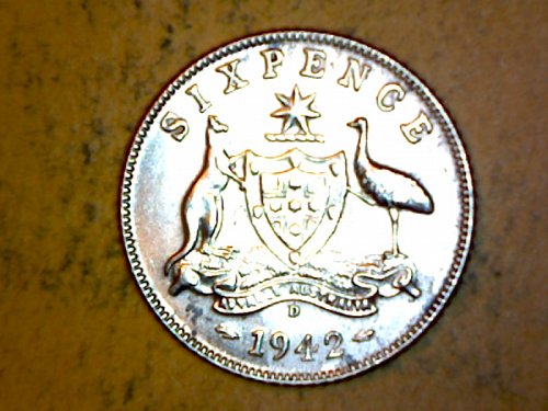 Australia 1942D 6 Pence