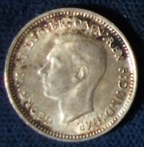 1943D Australia Threepence AU #3