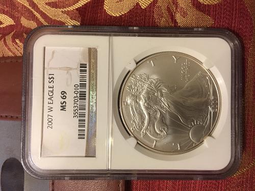 2007 W AMERICAN EAGLE SILVER COIN