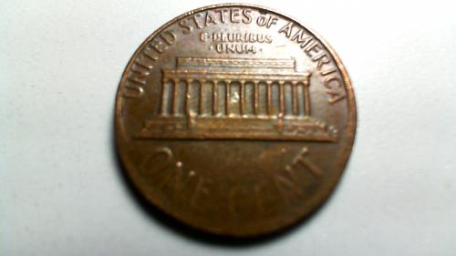 1982 D Copper Large Date Lincoln Memorial Cents