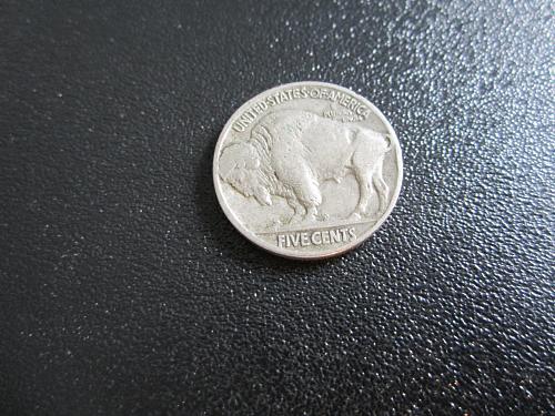 1935-P Buffalo NickeL   (GREAT BUY)