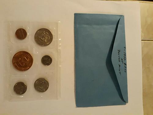 1977 US MINT DENVER SOUVENIR UNCIRCULATED COIN SET