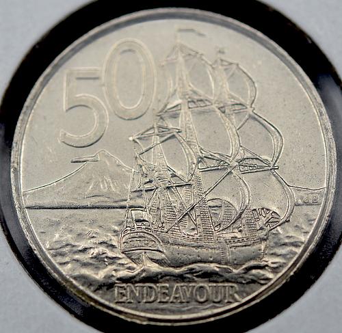 2006 New Zealand 50 Cent coin UNC.  V1P2R4