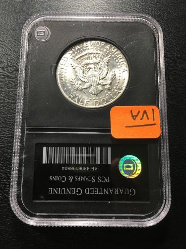 1965 KENNEDY HALF DOLLAR - UNCIRCULATED - 40% SILVER - UNC SILVER