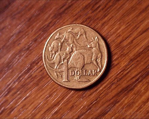 2006 Australia Queen Elizabeth 11 $1 Coin