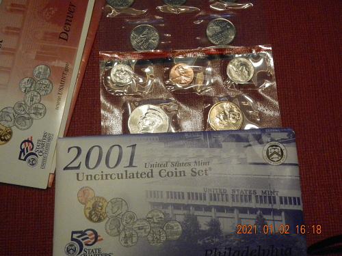 2001 P-D MINT SET Direct from the Mint in OGP