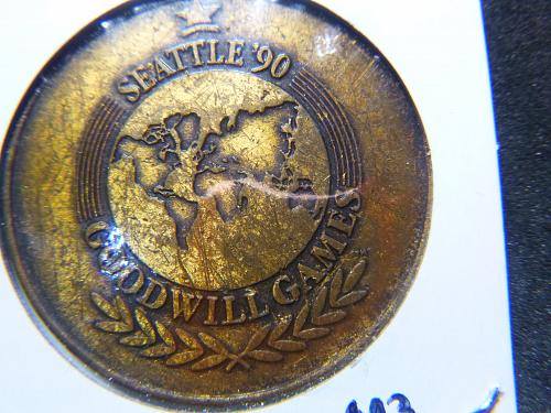 SEATTLE 1990 HORSE RUNNER BICYCYLE  GOODWILL GAMES MEDALLION