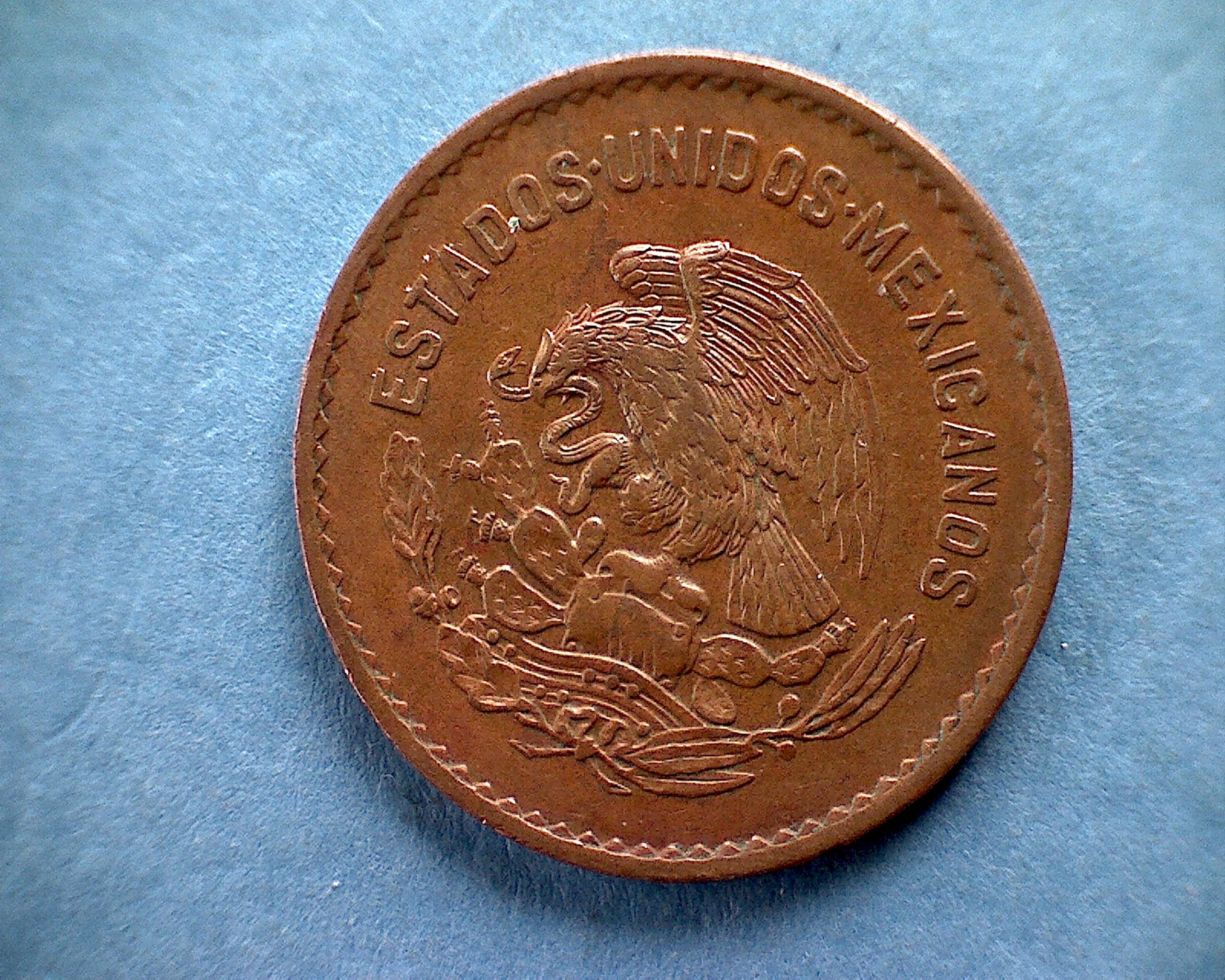 1955 Cinco Centavos Coin Value 46 - h83vksr